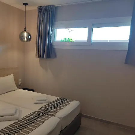 Apartment Sithonia Luxury 2 Beds Studio, Semi-ground Floor, No Balcony