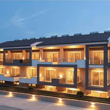 Apartment Sithonia Luxury 2 Beds Studio, Semi-ground Floor, No Balcony